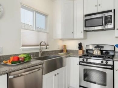 2 Bedroom Santa Barbara Vacation Duplex Sleeps Four Guests
